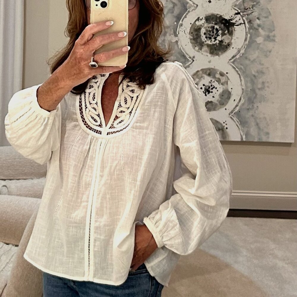 Effortlessly chic and breathable – your go-to soft white muslin top.